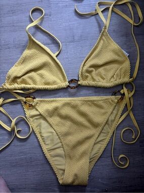 H&M yellow bikini super cute